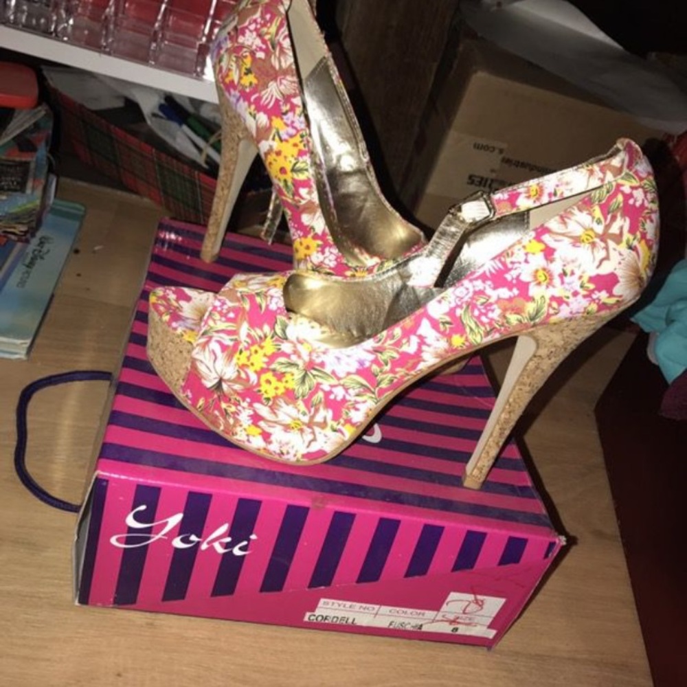 Floral heels